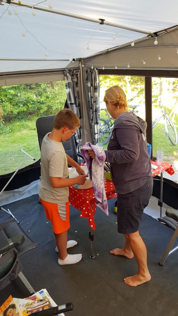 afwassen op de camping