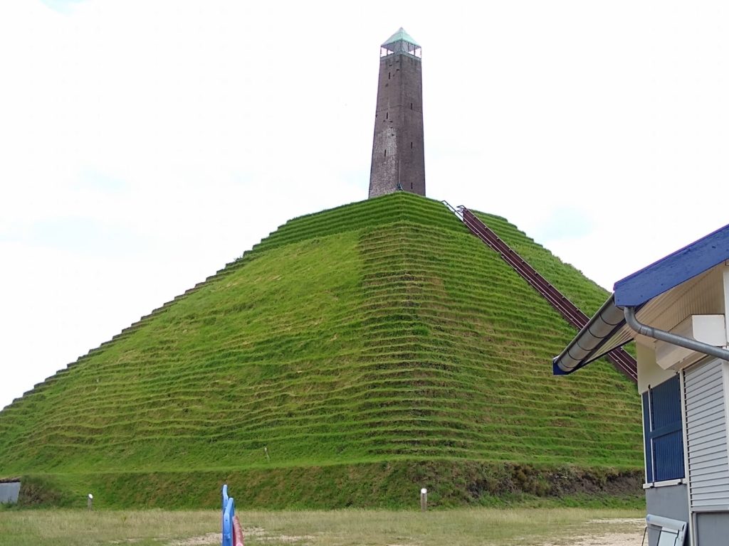 Austerlitz pyramide