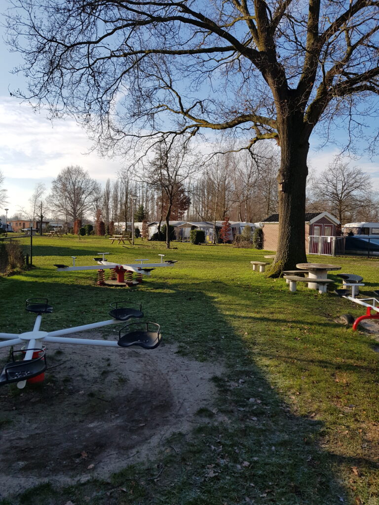 winterkamperen op minicamping camping De Bocht, Oirschot, Noord Brabant ***