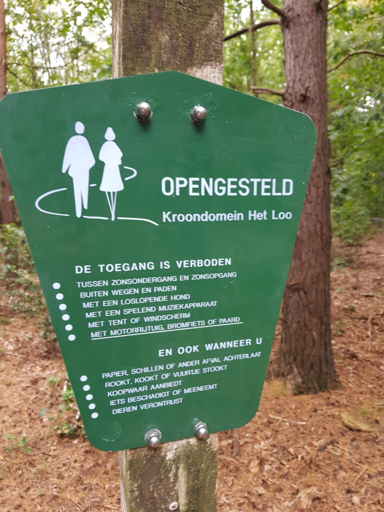 wandelen vlakbij camping de Wildhoeve, Emst 