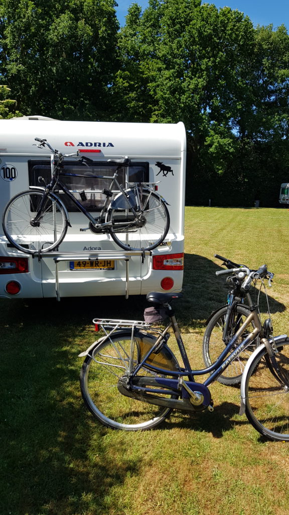 wijsvinger Afstoten elke keer Fietsen meenemen met de caravan - GewoonKamperen.nl