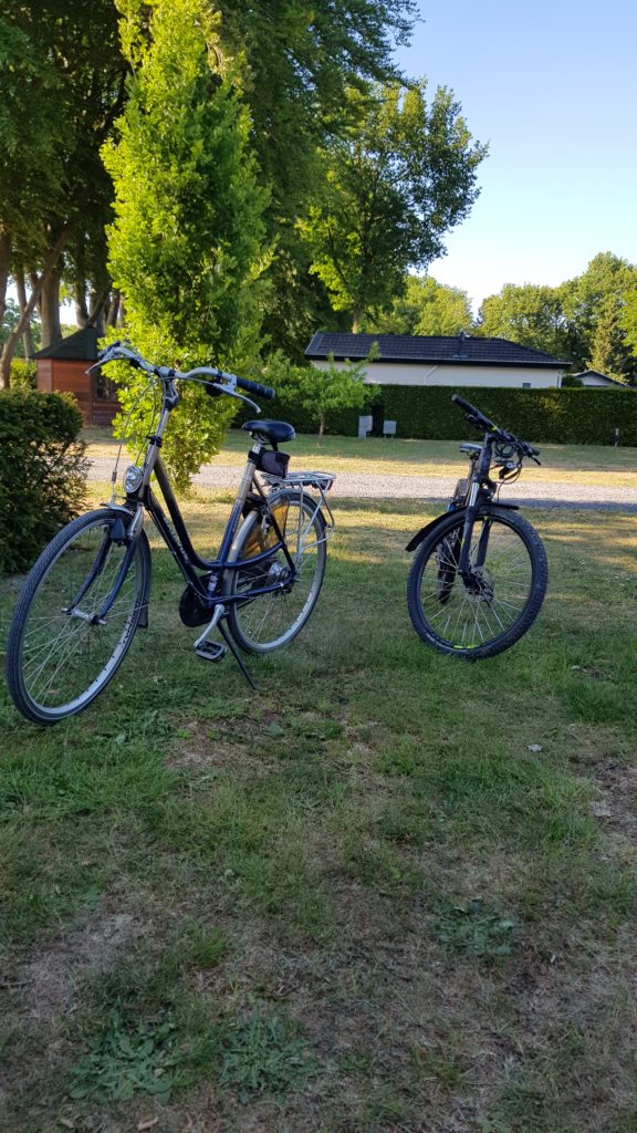 fietsen op camping Duynparc Soest