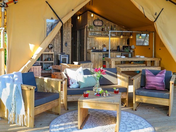 glamping lodge op camping Het Winkel, Winterswijk