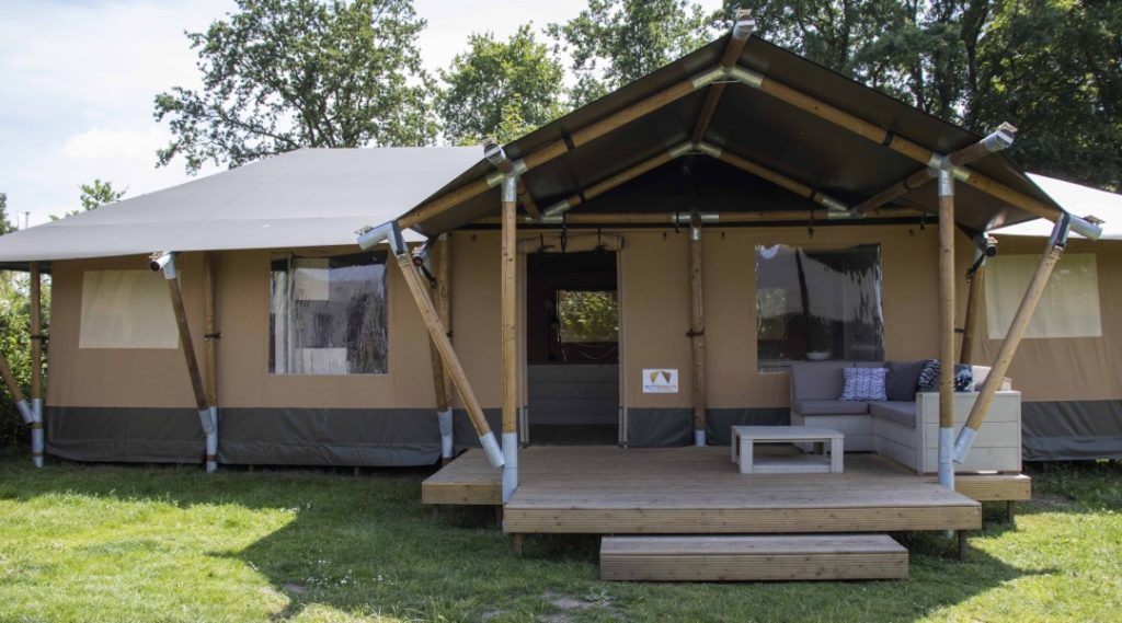 glamping tent op recreatiepark De Paalberg, Ermelo