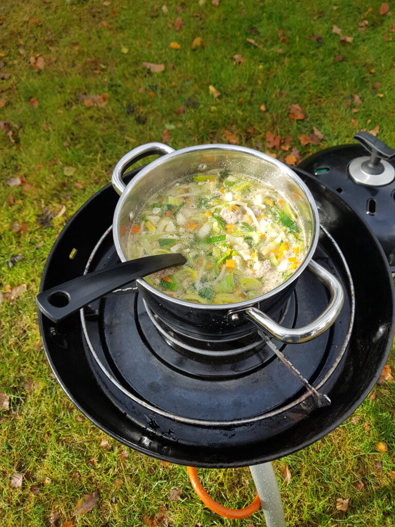 groentesoep op de camping